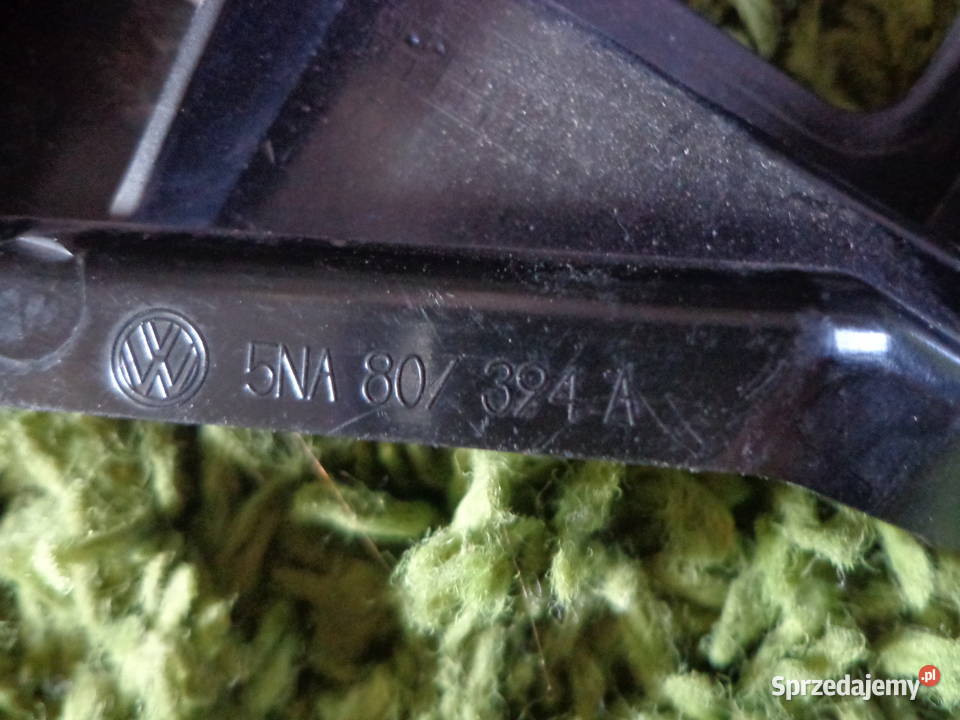 VW Tiguan II Ślizg mocowanie zderzaka tył prawe