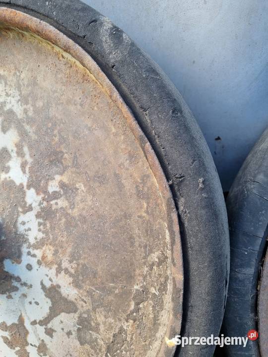 Sprzedam koła metalowo gumowe Bełchatów