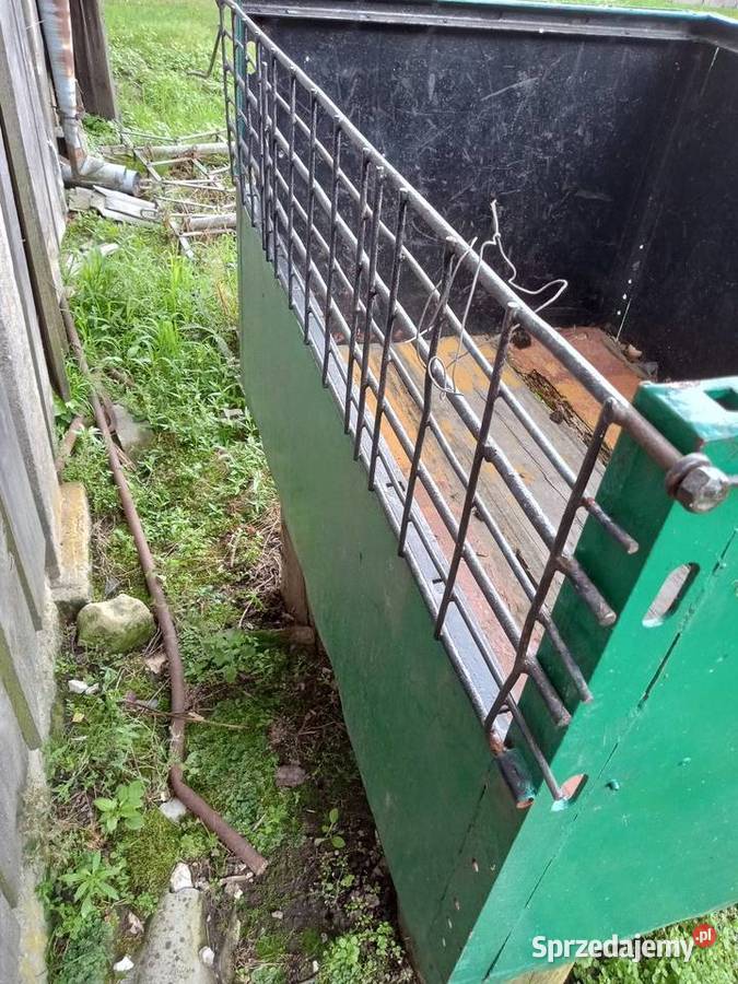 Paka do ciągnika nieuszkodzony Lublin