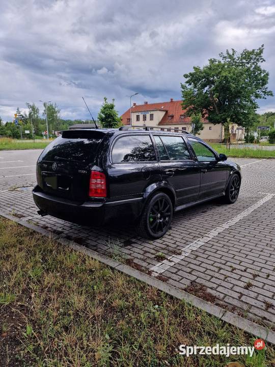 Skoda Octavia 1 RS 18T 180 światła przeciwmgielne Zawadzkie