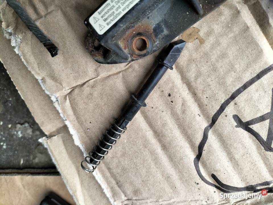 FORD MONDEO MK1 MK2 OSŁONA ZAŚLEPKA ZATRZASK Kamień-Kolonia