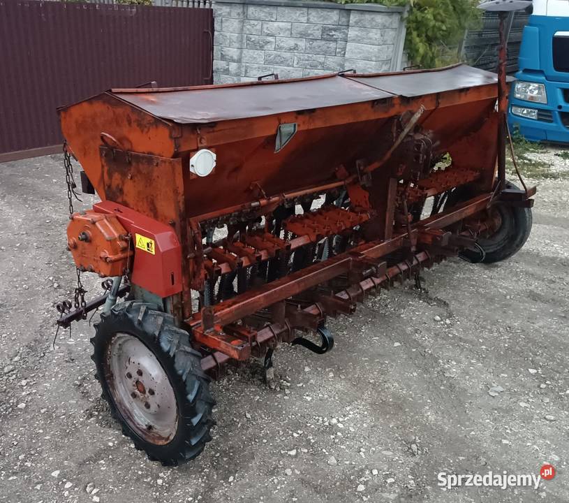 Siewnik zbożowy poznaniak 3m duża skrzynia Busko-Zdrój