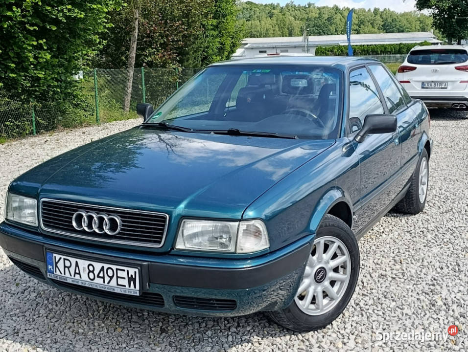 Audi 80 Zadbany bez korozji bezwypadkowy Audi 80 Zarejestrowany w Polsce 80 Dulowa sprzedam