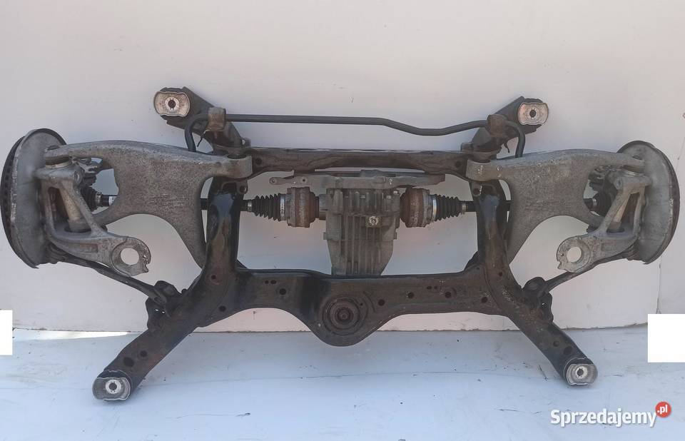 AUDI A6 C7 BELKA ZAWIESZENIE ALLROAD 4G0505235AD osobowe