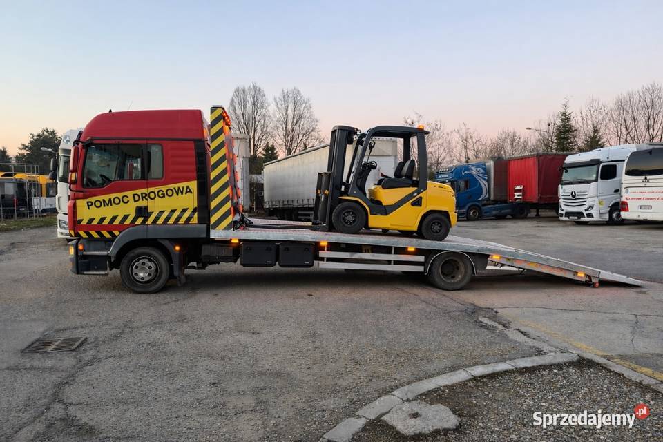 Pomoc Drogowa Auto Laweta Pomoc drogowa i holowanie