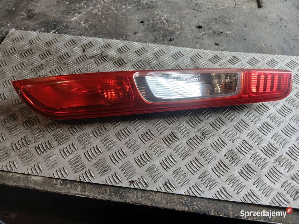 Lampa prawa tylna Ford Focus 2 HB 5D EU 0406r Radłów sprzedam