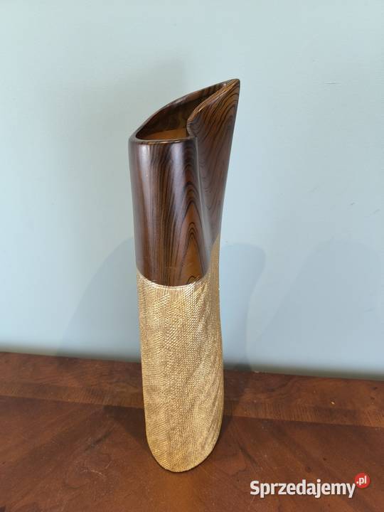 Piękny unikalny wazon ceramiczny zdobiony