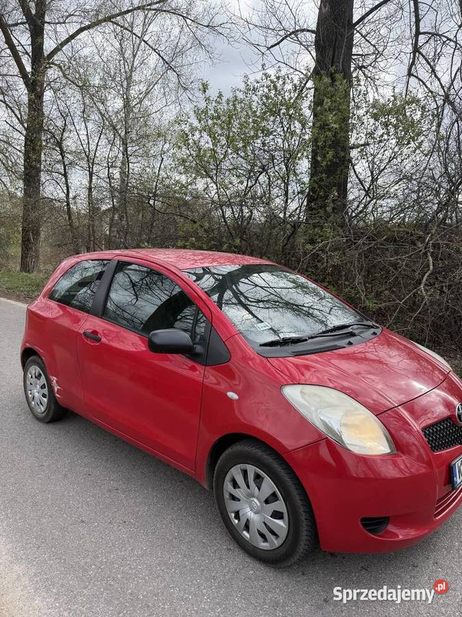 Toyota yaris nieuszkodzony Yaris mazowieckie Mińsk Mazowiecki