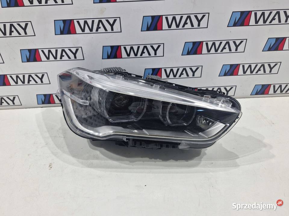 BMW X1 F48 LAMPA PRAWA PRZÓD FULL LED EU osobowe Lampy przednie