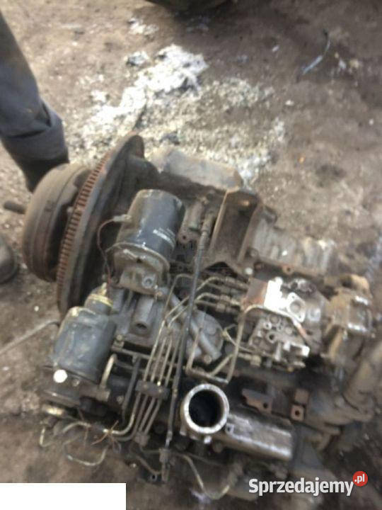 Silnik John Deere 4024 Części