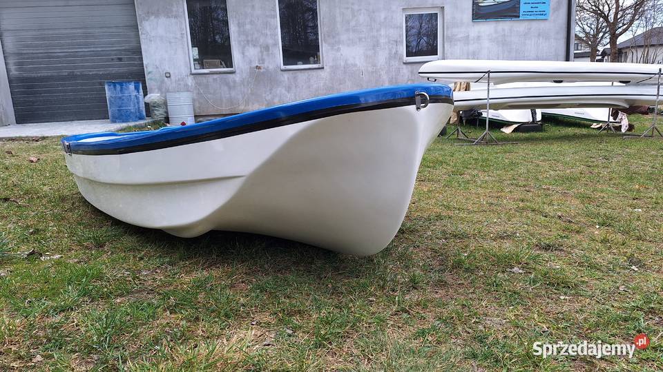 Łódka łódź rybacka turystyczna rekreacyjna Starogard Gdański