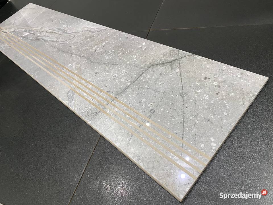 Płytki na schody stopnica 100x30 WYSOKI POŁYSK Podłogi i schody Łask
