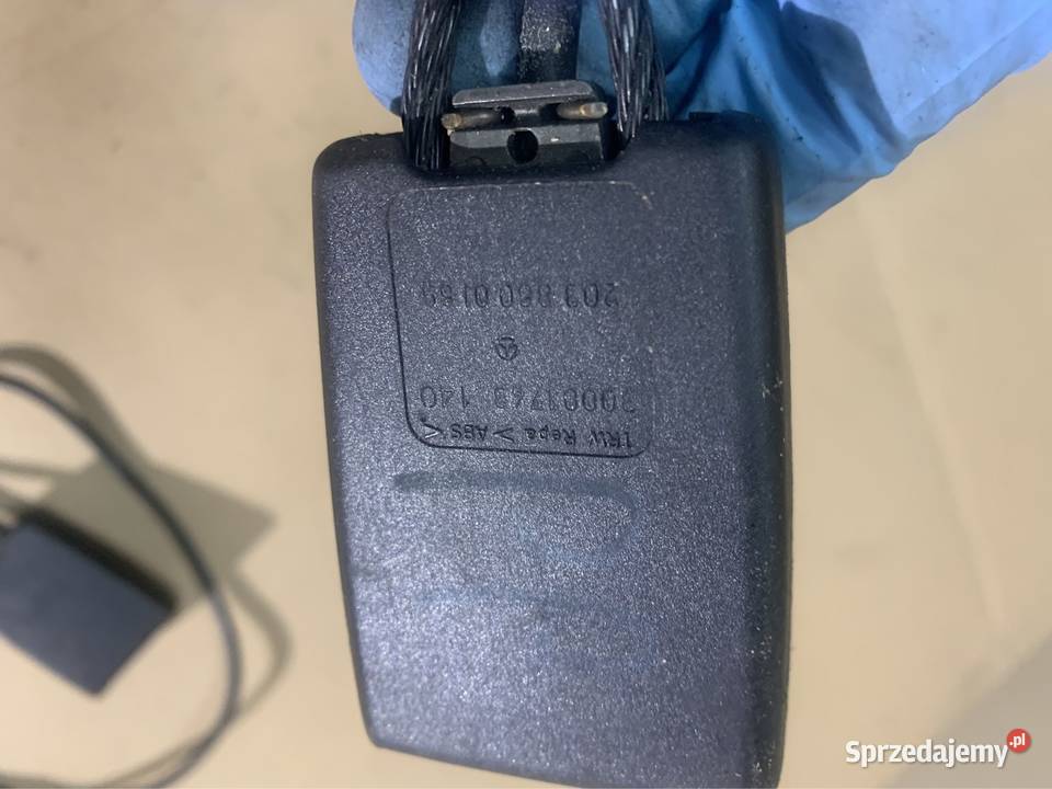 2038600169 zapinka pasa przód mercedes c w203 Pasy bezpieczeństwa Szczecin sprzedam
