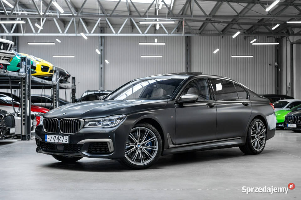 BMW M760 M760Li 609 37s do 100 h Salon benzyna