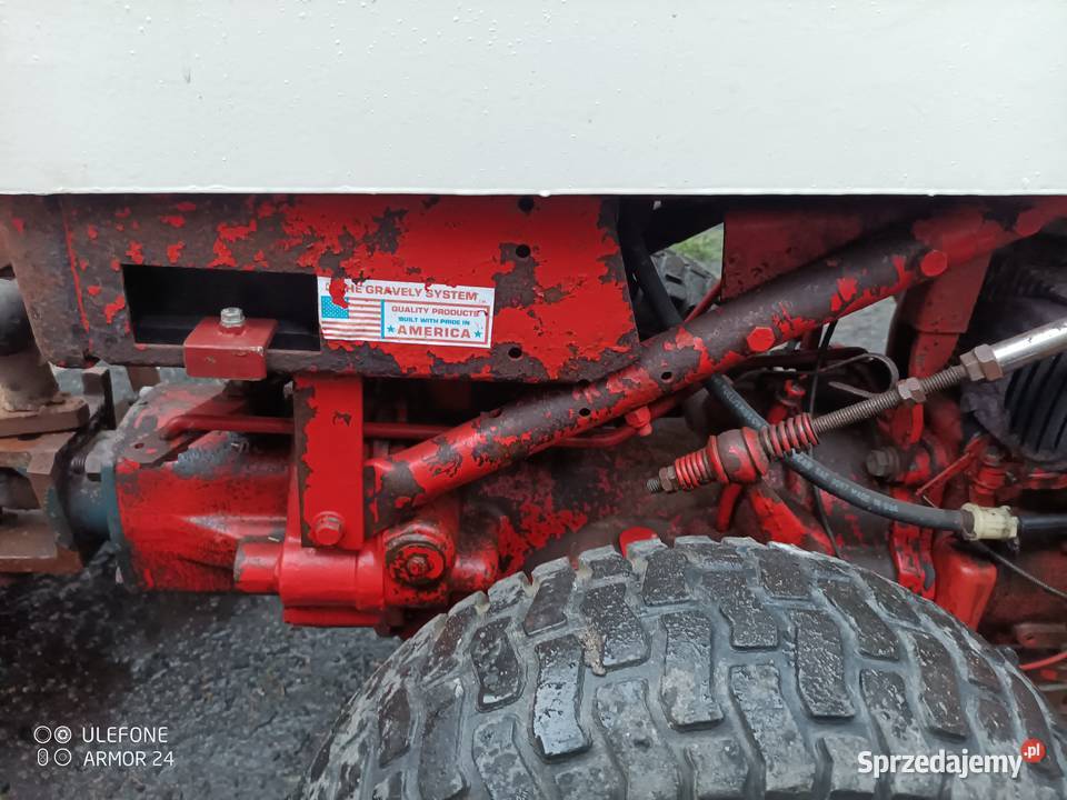 Traktorek jednoosiowy gravely zamiatarka Sosnowiec