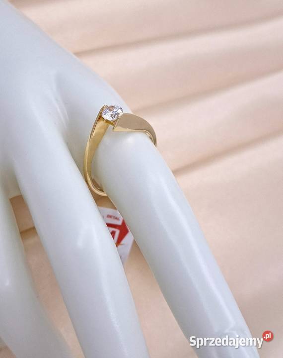 20Pierścionek r20 Złoty pr585 classic z jednym Poznań