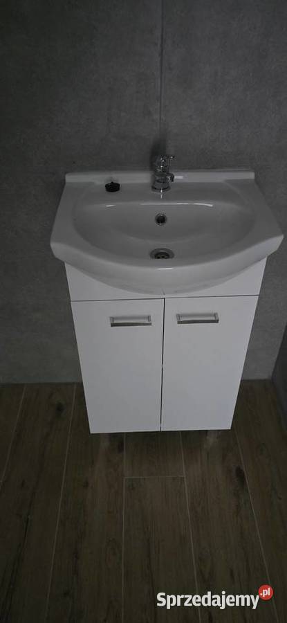 Szafka łazienkowa z umywalką i baterią komplet