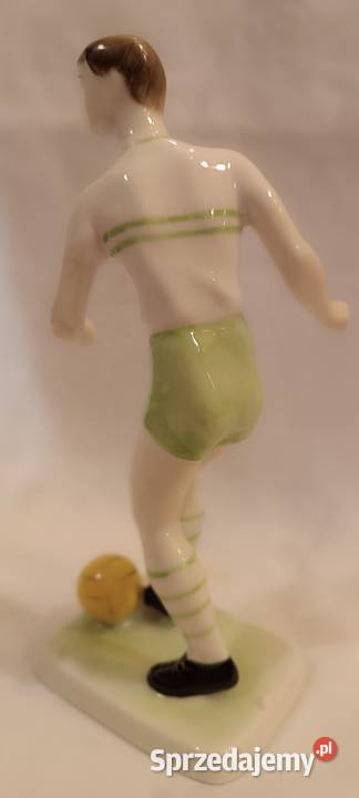 Figurka piłkarza z porcelany Hollóhza Węgry Kraków sprzedam