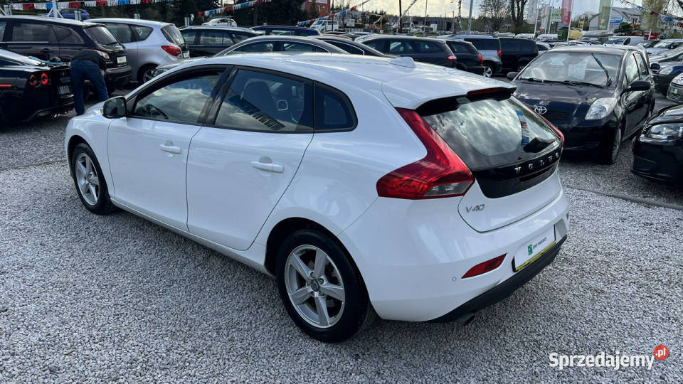 Volvo V40 SPRZEDANY Nowy rozrząd 16 Benz 150 188 Świdnica sprzedam