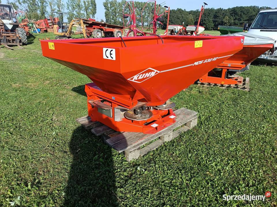 rozsiewacz nawozu Kuhn Rauch MDS 932 r2 wielkopolskie