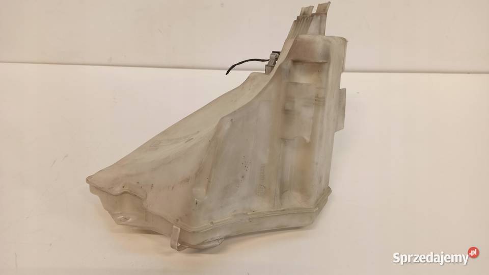 ZBIORNICZEK SPRYSKIWACZY BMW E46 8362562 osobowe