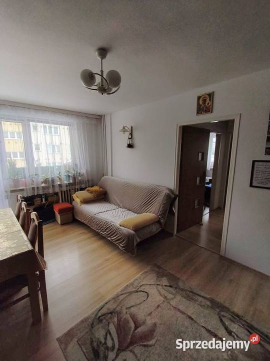 Mieszkanie 3 pokoje I piętro sprzedam
