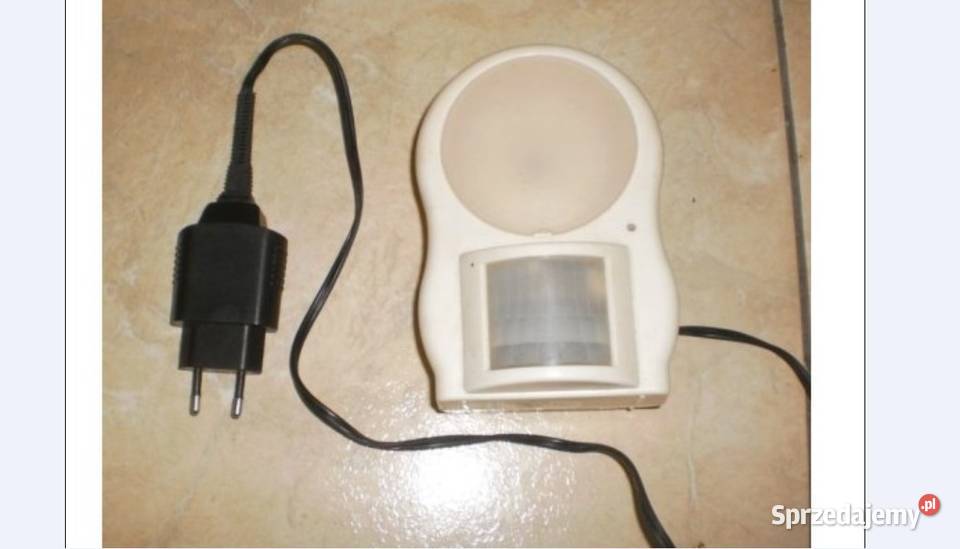 Lampka z czujnikiem ruchu zmierzchowymzasilacz
