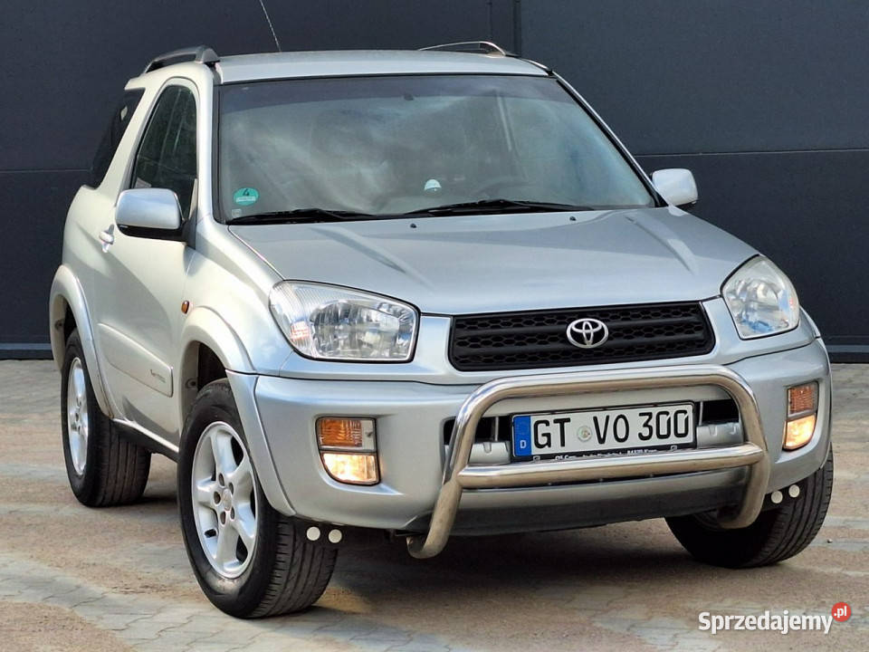 Toyota RAV4 4X4 benzyna 20VVTi z Niemiec stan II garażowany Olsztyn