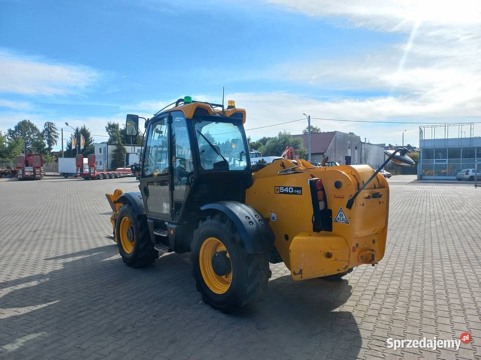 Wynajem ładowarki teleskopowej JCB 540140 Warszawa