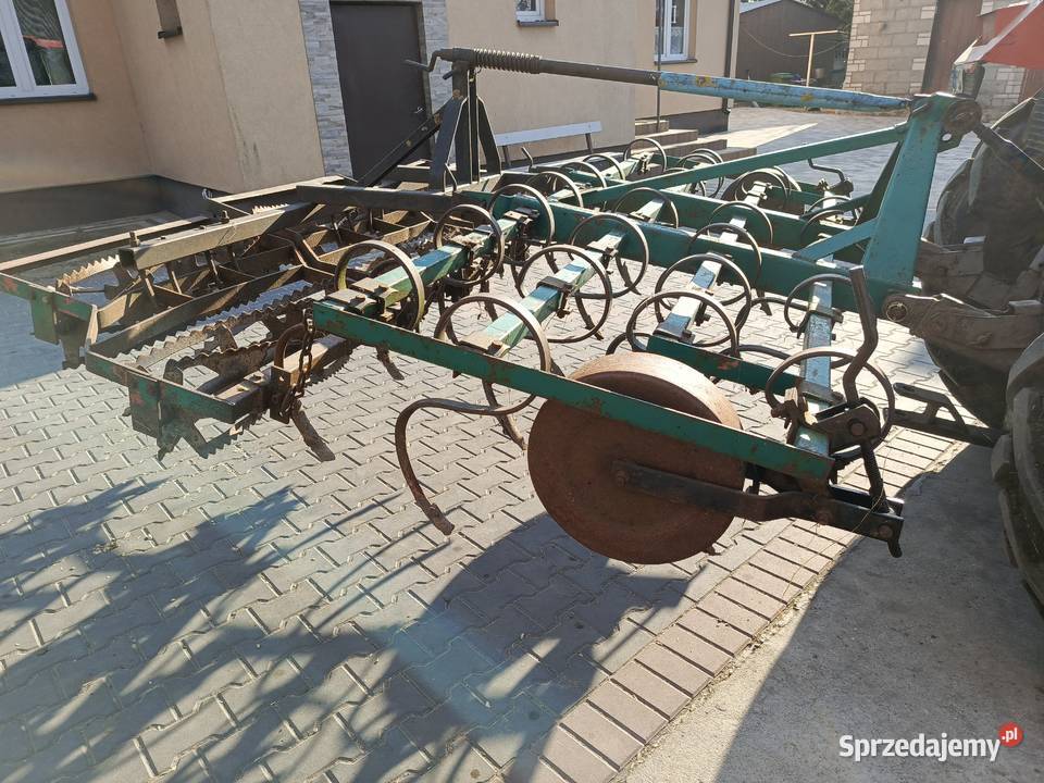 Agregat uprawowy nieuszkodzony Agregaty wielkopolskie Koło
