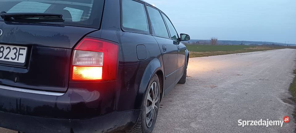 Audi A4B6 Ćmielów