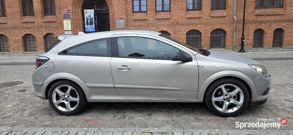 Opel Astra GTC 16 nawigacja bluetooth sprzedam