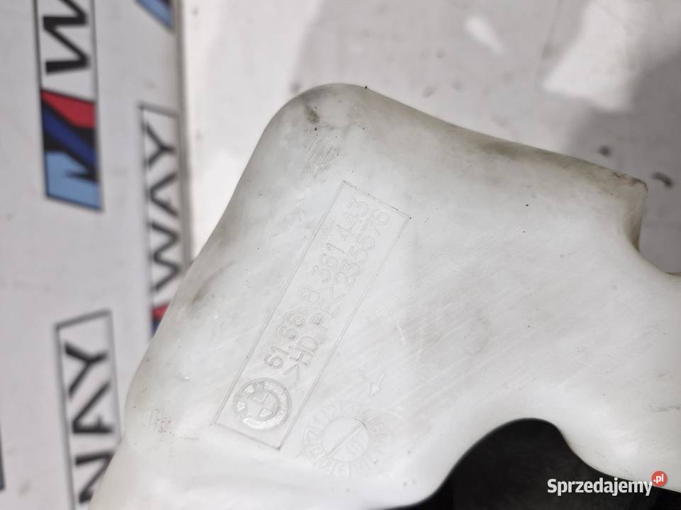 8361443 BMW E39 ZBIORNIK ZBIORNICZEK
