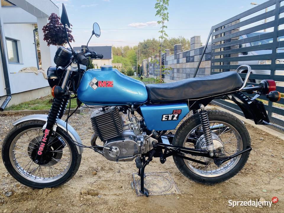 MZ etz 250 remoncie zarejestrowana łańcuch