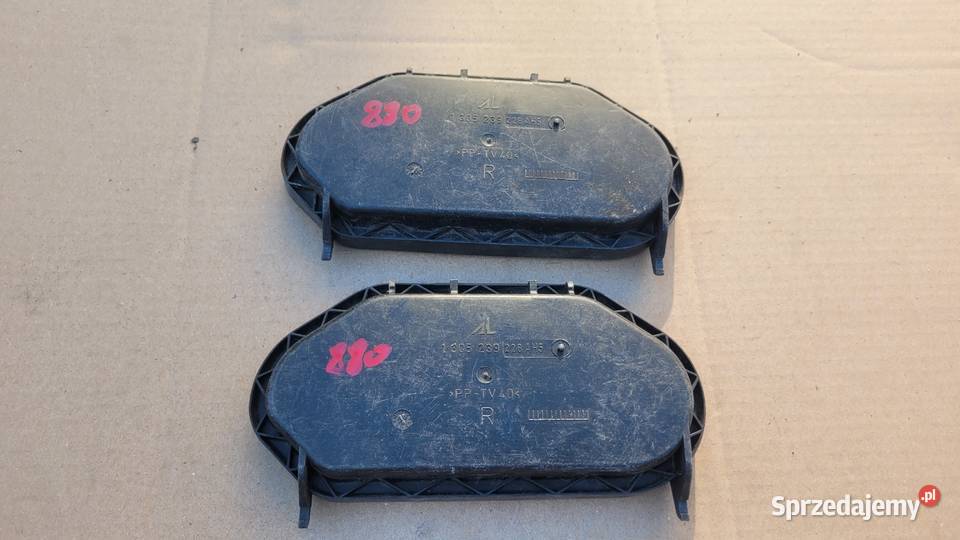 VW T5 PRAWA ZAŚLEPKA DEKIEL LAMPY PRZÓD Ruda Śląska sprzedam