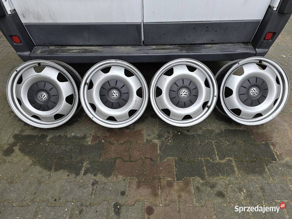 Felgi 5x120 17 VW T5 T6 ET55 Dekielki Niwki