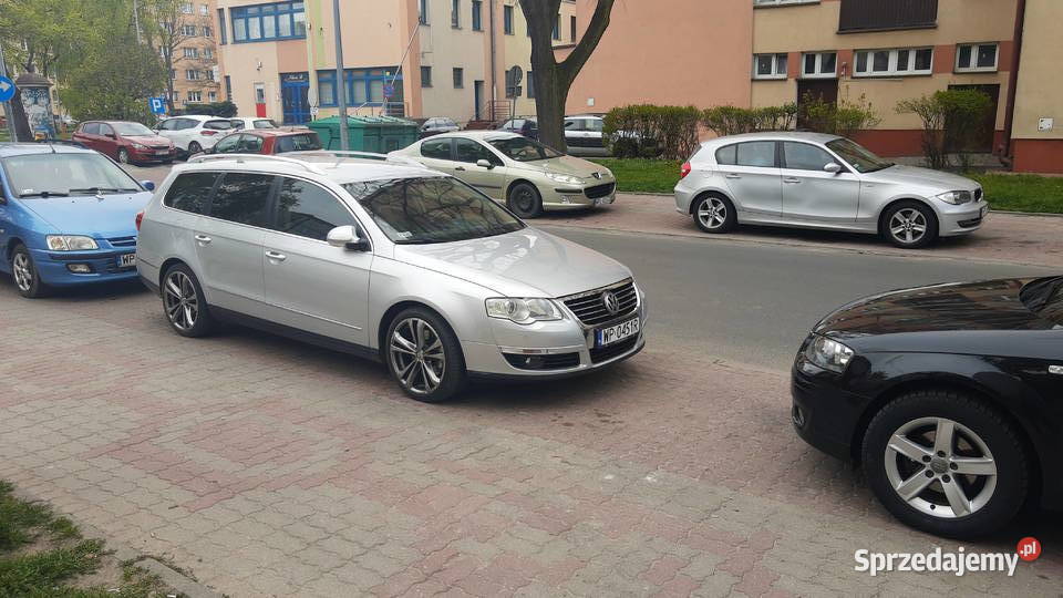 Volkswagen Passat B6 20 TDI 2009 r Uszkodzony mazowieckie Płock
