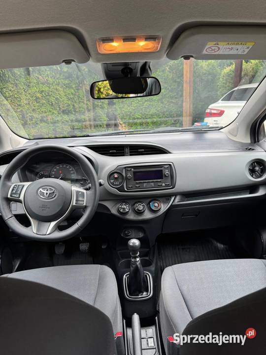 Toyota Yaris Serwis ASO 1 Właściciel Hatchback Samochody osobowe Dąbrowa Górnicza