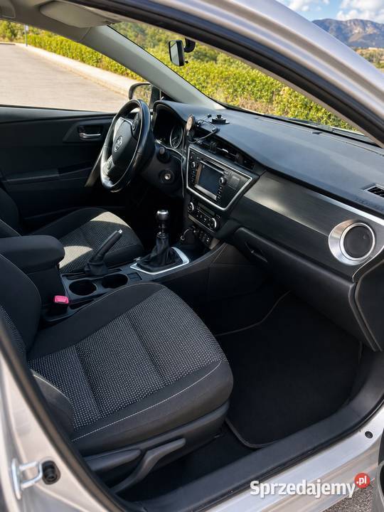 Toyota Auris Kombi 14 D4D Polski salon Serwis 194000km mazowieckie