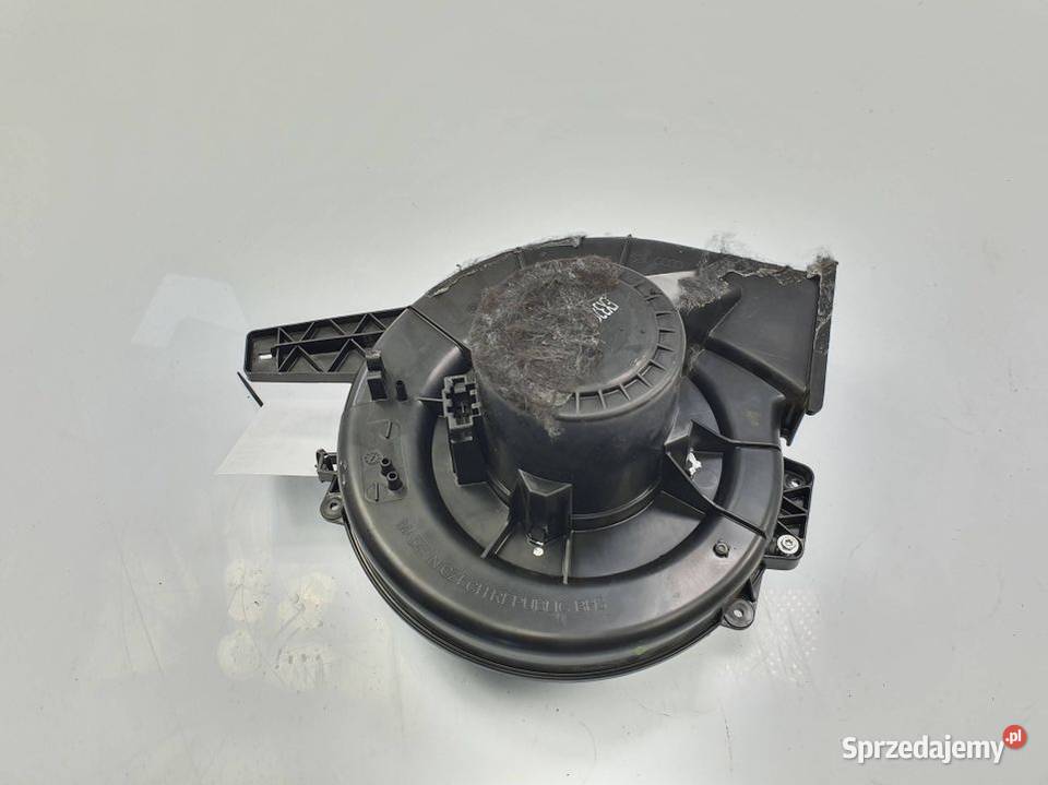 WENTYLATOR KABINOWY SKODA RAPID 6R1819015A