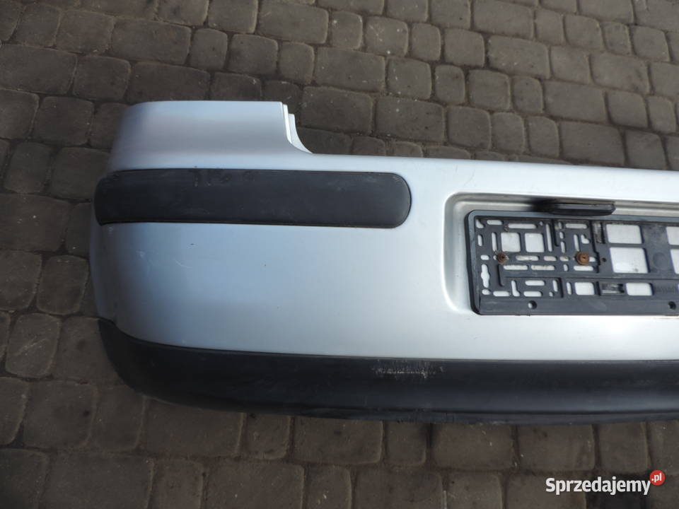 ZDERZAK TYŁ VW GOLF 4 IV HB LA7W sprzedam