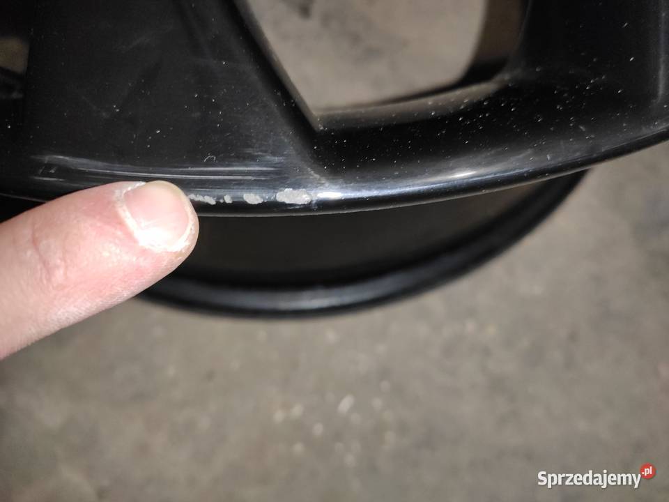 Oryginalne czarne alufelgi NISSAN Qashqai II Kielce