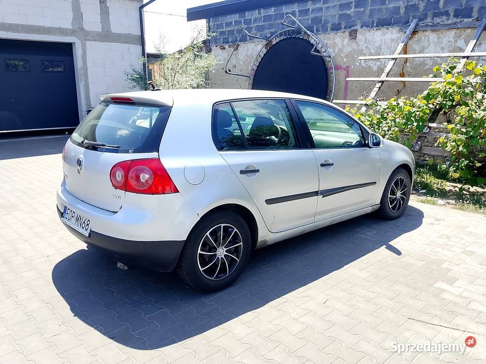 Golf 5 19 TDI tanio Brzuza