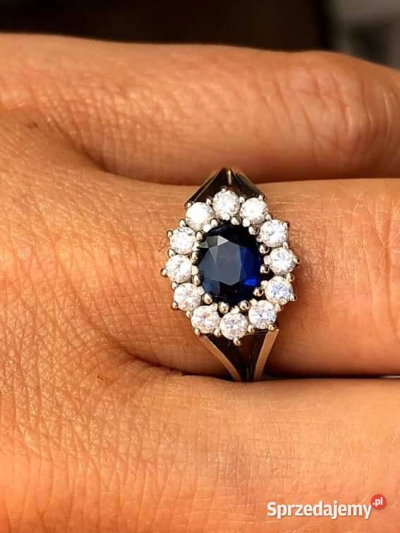 Pierścionek Z szafirem łódzkie Łódź