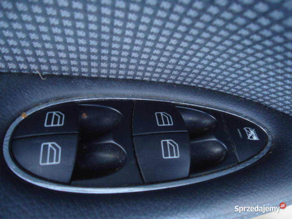 MERCEDES E W211 TAPICERKA DRZWI BOCZEK Nowy Dwór Gdański sprzedam