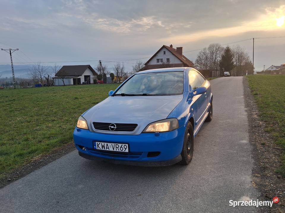 Opel Astra G Coupe 2000 r 18 16v z benzyna z sprzedam