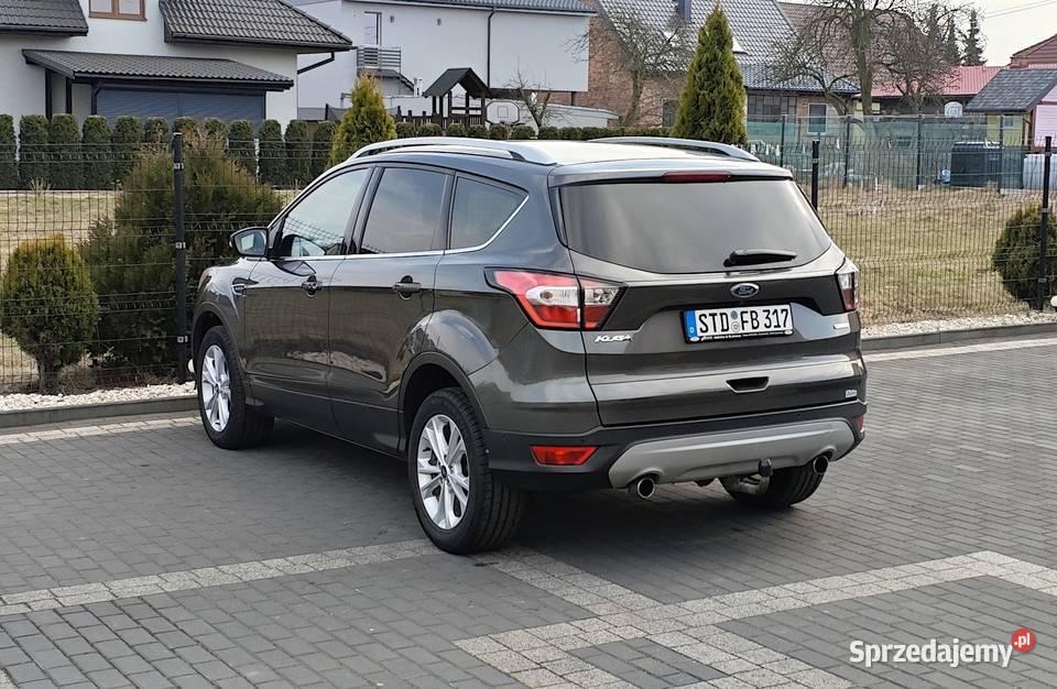 Ford Kuga Titanium 15 Benzyna bogate wyposażenie Wola