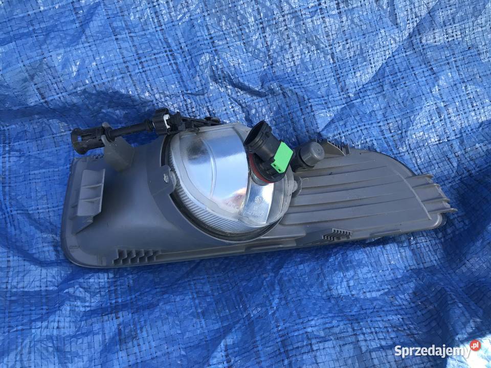 HALOGEN PRAWY SKODA SUPERB II 3T0941700 Bolesławiec