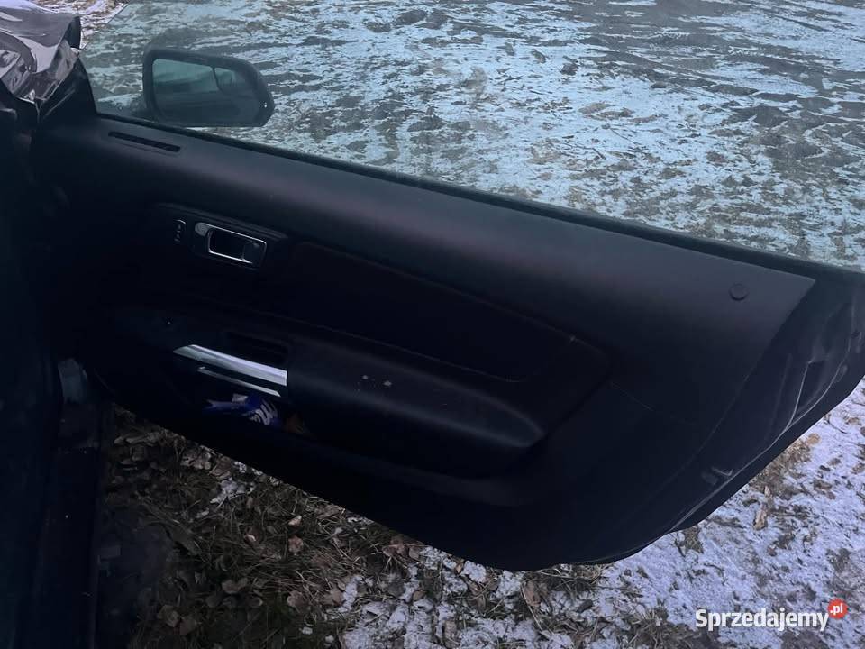 FORD Mustang GT 50 Rok produkcji 2017 kujawsko-pomorskie Toruń
