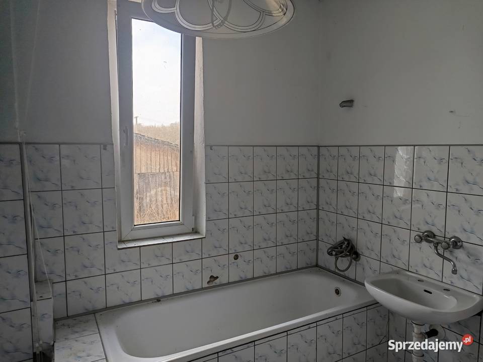 Sprzedam dom jednorodzinny do remontu Lipinki